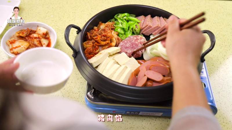 Steps to make Korean Army Stew