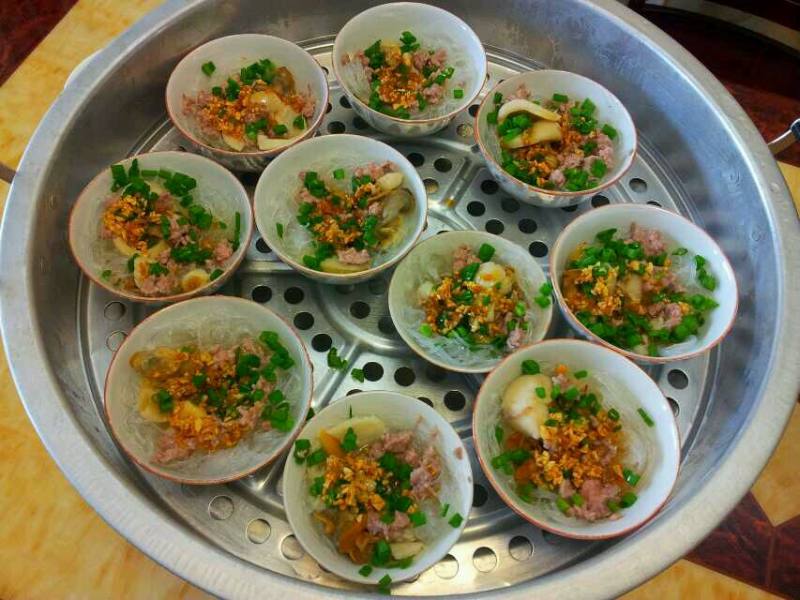 Steps for Cooking Steamed Scallops with Rice Flour