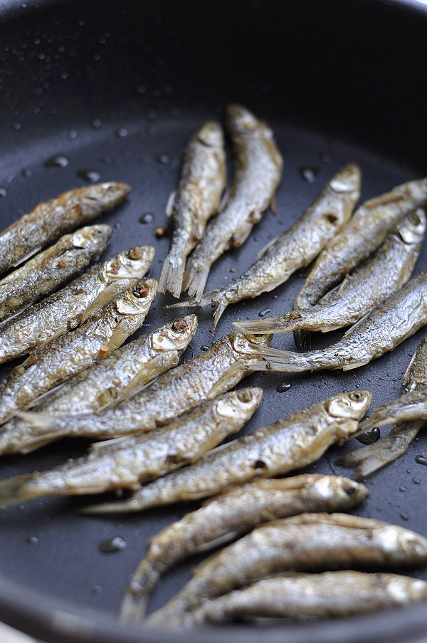 Steps for Making Spicy Baked Fish