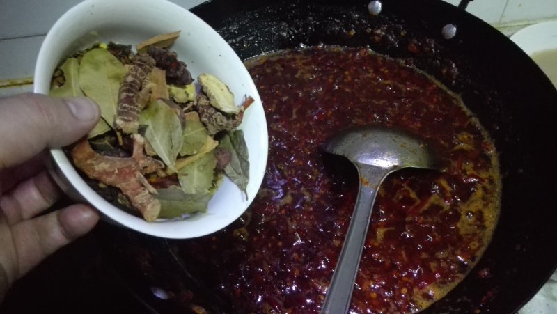 Steps for making Spicy Beef Butter Hot Pot Base