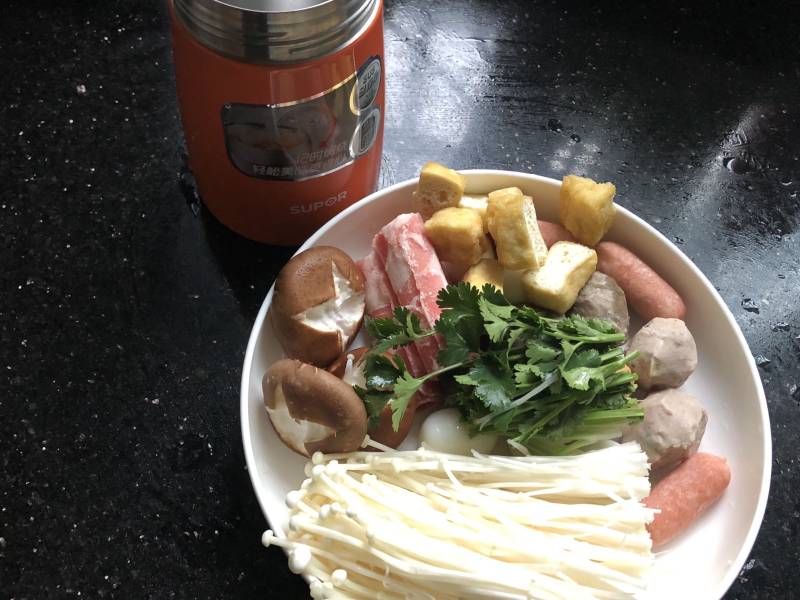 Steps for Making Single-Serving Easy Hot Pot