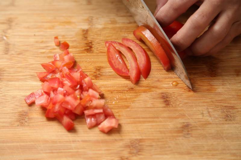 Steps for Making Eggplant Lanterns