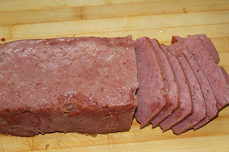 Homemade Luncheon Meat Cooking Steps