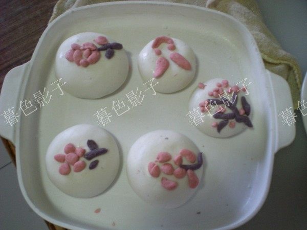 Steps for Making Colorful Glutinous Rice Balls