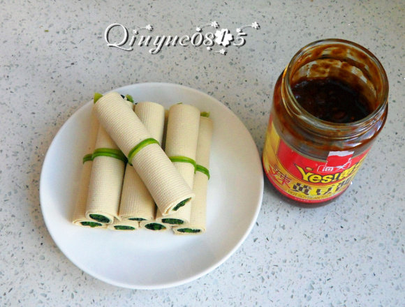 Steps for Cooking Spinach Tofu Rolls