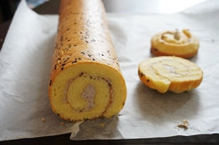 Steps for making Banana Stuffed Cake Roll