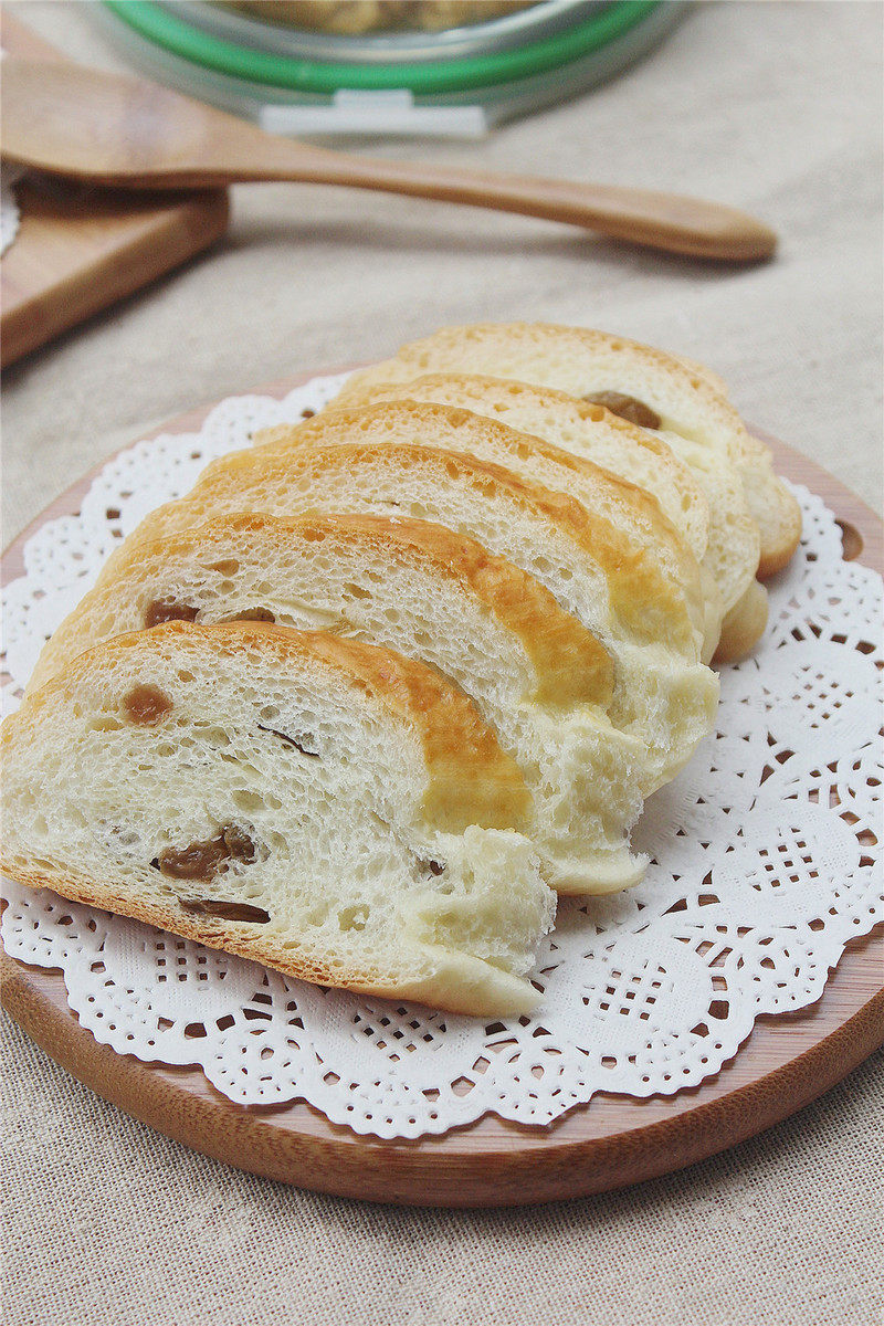 Steps for making Raisin Bread