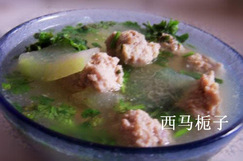 Steps for Cooking Winter Melon Boiled Meatballs