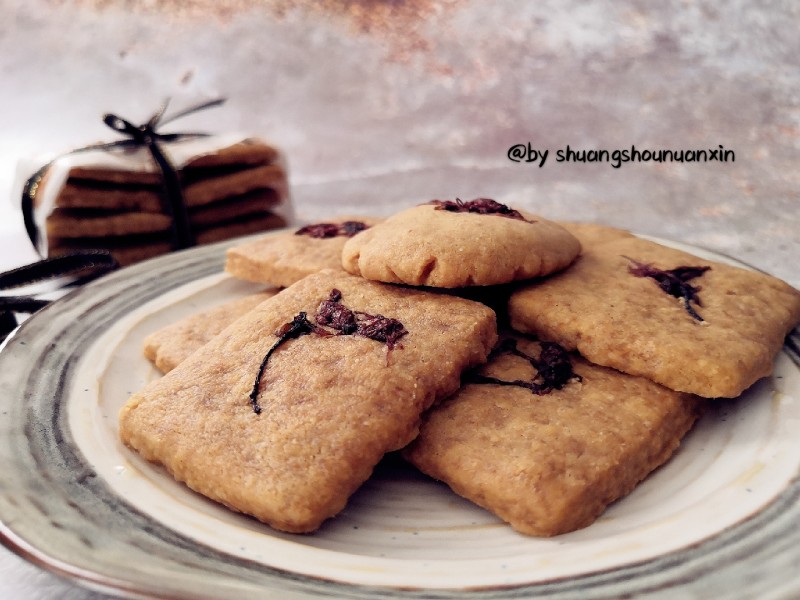 Sakura Crispy Cookies