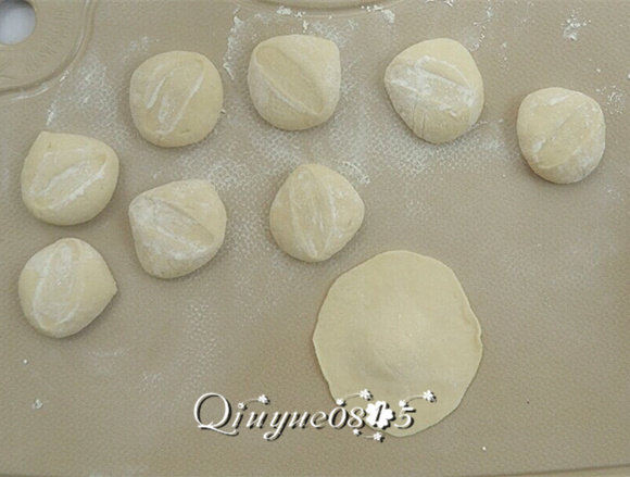 Steps for Making Huixiang Baozi