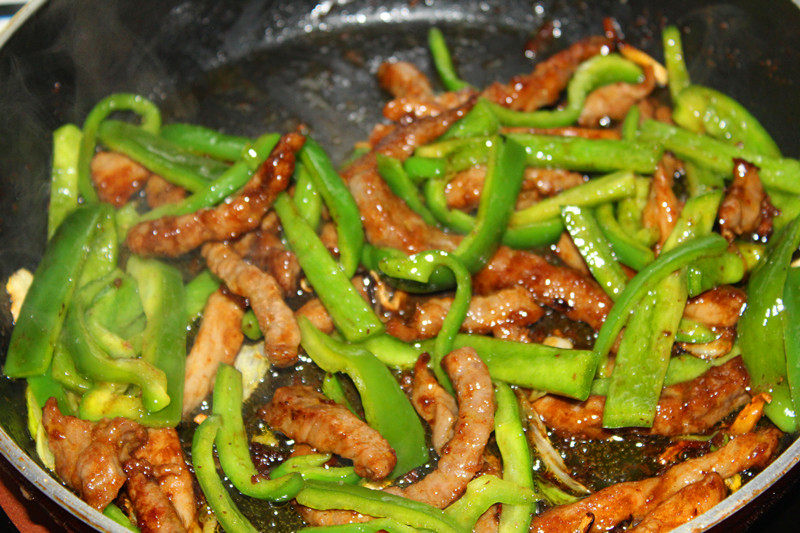 Steps for Making Green Pepper Beef