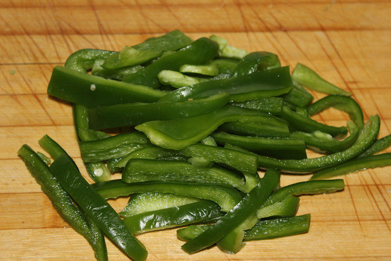 Steps for Making Green Pepper Beef