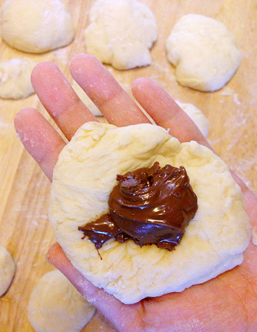 Steps to Make Chocolate Bread with Fermented Dough