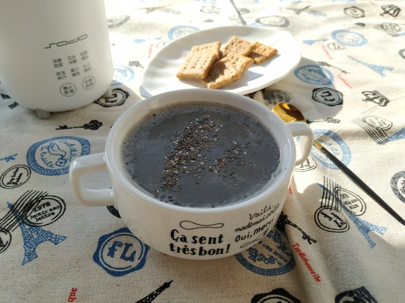 Black Sesame Walnut Soy Milk