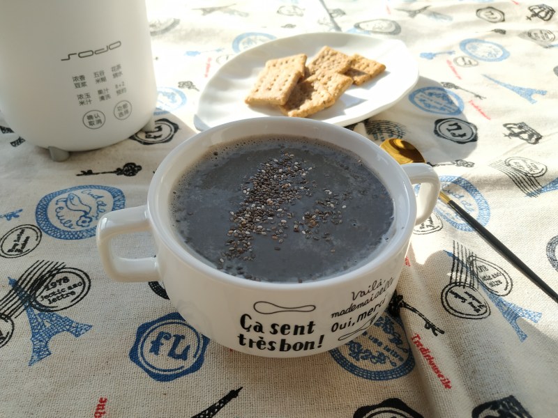 Black Sesame Walnut Soy Milk