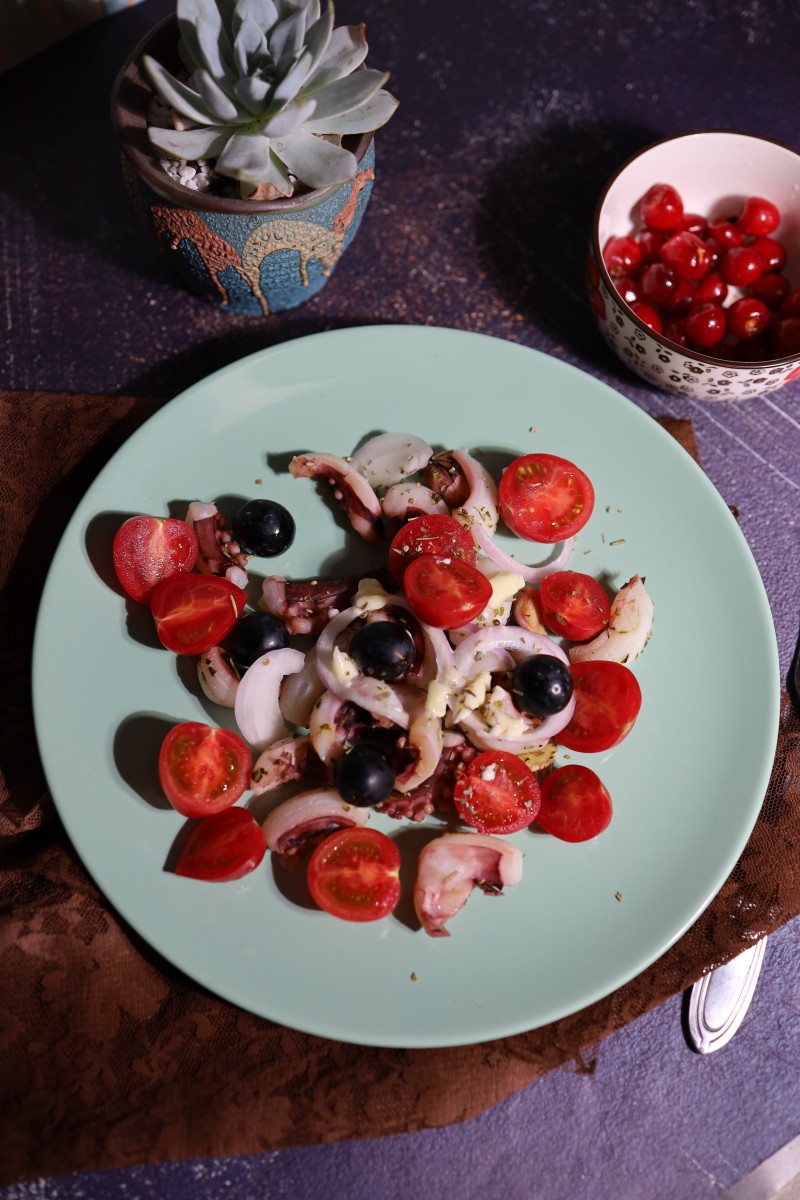 Octopus Cherry Tomato Salad