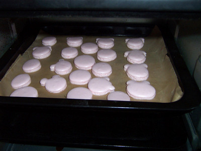 Steps for Making Original Macaron