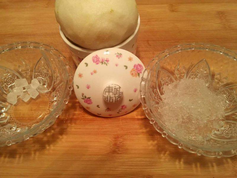 Steps for Making Snow Swallow Stewed Pear