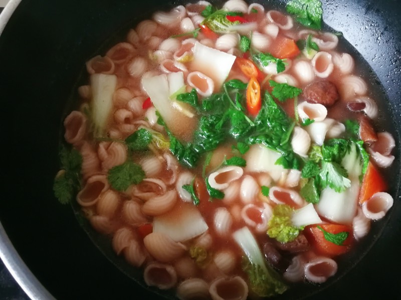 Carrot Red Mushroom Chicken Soup with Cat Ear Pasta