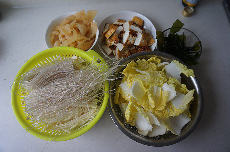 Meatball Assorted Claypot Cooking Steps