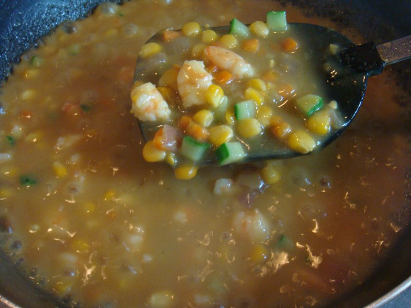 Steps for Cooking Curried Shrimp with Corn Kernels