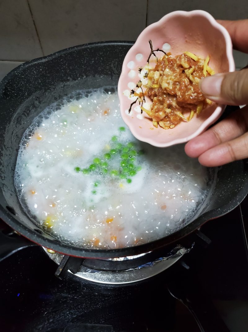 Steps to Make Vegetable and Minced Meat Congee