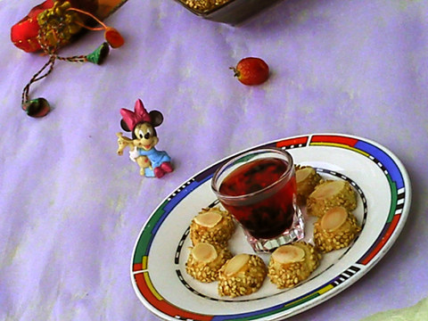 Sesame Almond Cookies