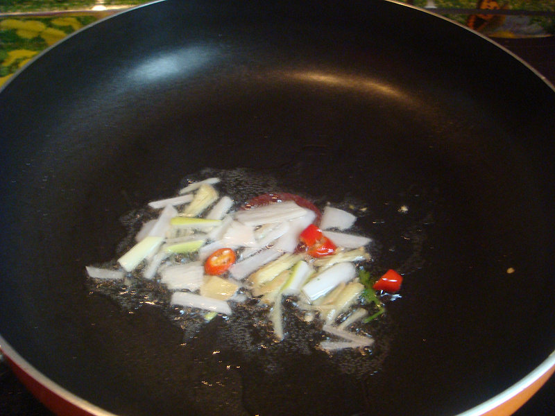 Dried Shrimp and Winter Melon Stir Fry Steps