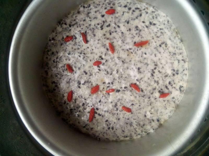 Steps to Make Black Sesame Steamed Cake