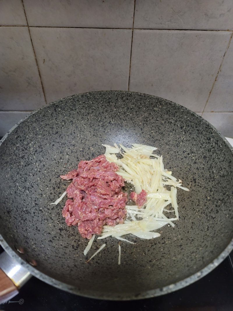 Step-by-Step Sha Cha Beef Cooking