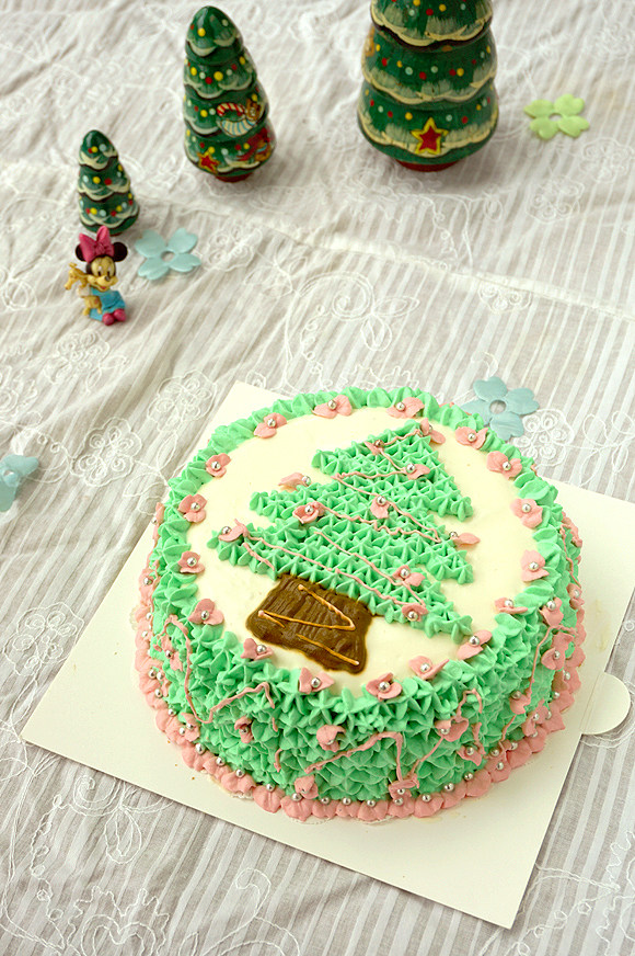 Christmas Tree Buttercream Cake