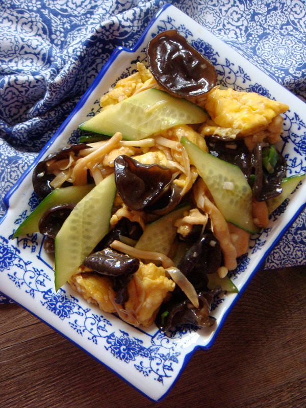 Steps for making Sautéed Chicken with Wood Ear Mushrooms in Vinegar Sauce