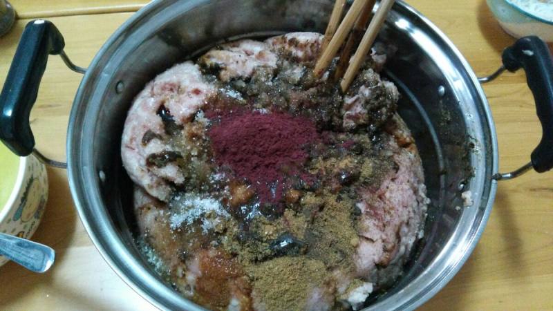 【Wuhan】【Homemade Crispy Black Pepper Sausage】Cooking Steps