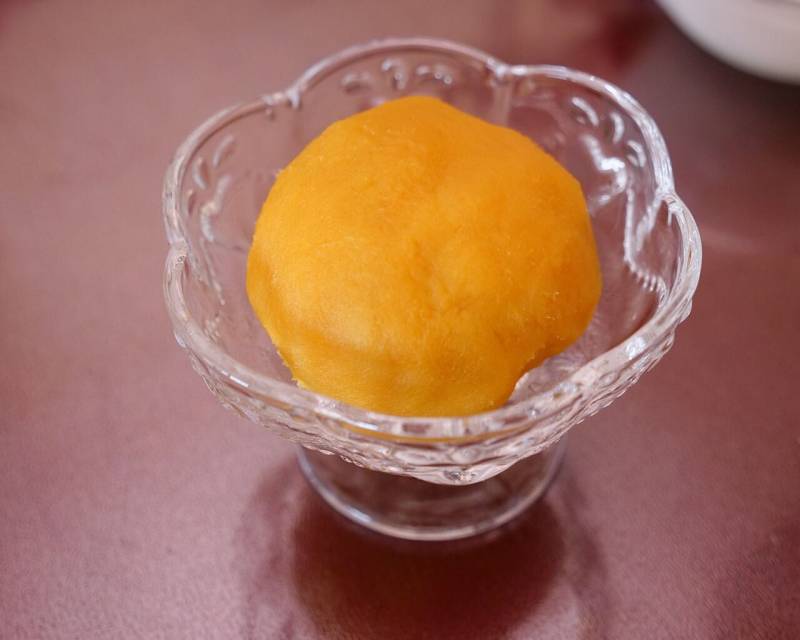 Step-by-Step Instructions for Making Mashed Sweet Potato Dessert: Ice Cream in Children's Eyes