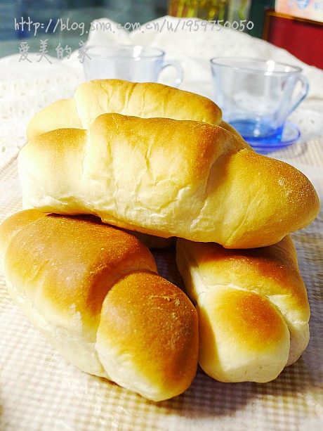 Breakfast Butter Rolls