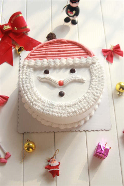 【Tomato Recipe】Santa Claus Cream Cake - A Must-Have Cake for Christmas Eve