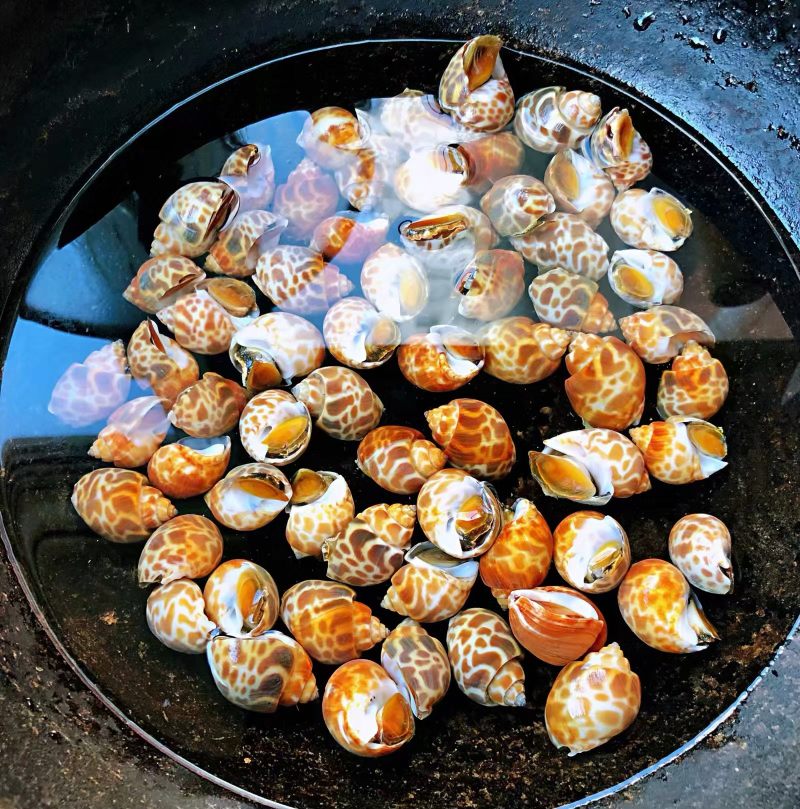 Steps for Making Spicy Stir-Fried Snails