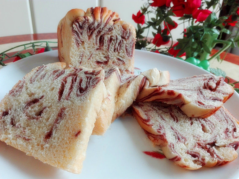 Steps for making Coconut Red Bean Toast