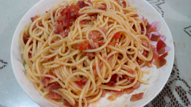 Steps to Make Bacon Spaghetti