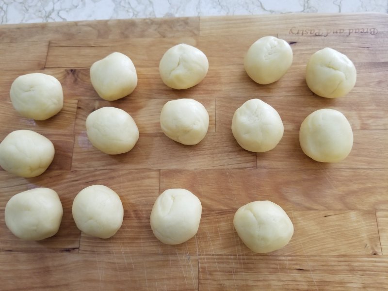 Steps for Making Egg Tarts