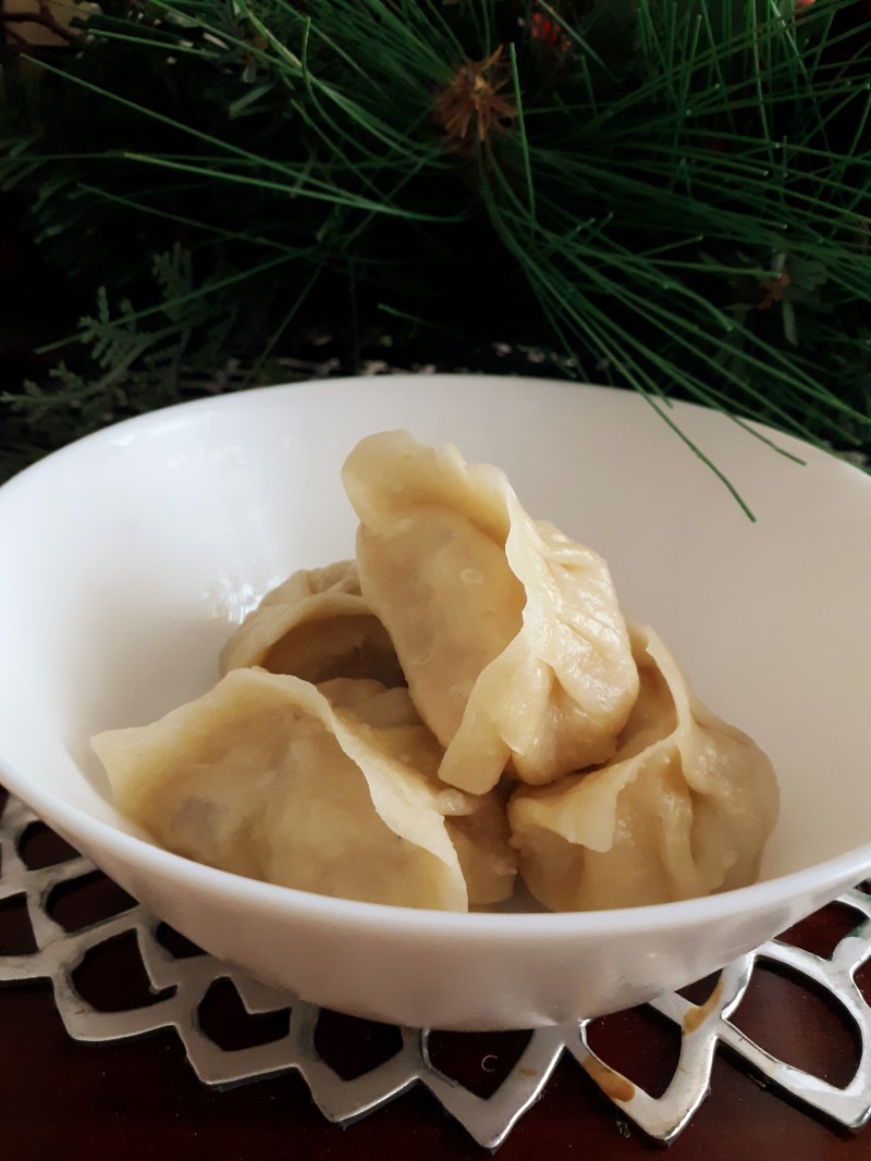 Spicy Radish Steamed Dumplings