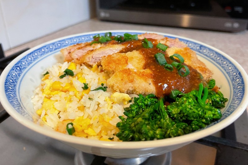 Steps for Cooking Black Pepper Pork Chop Rice