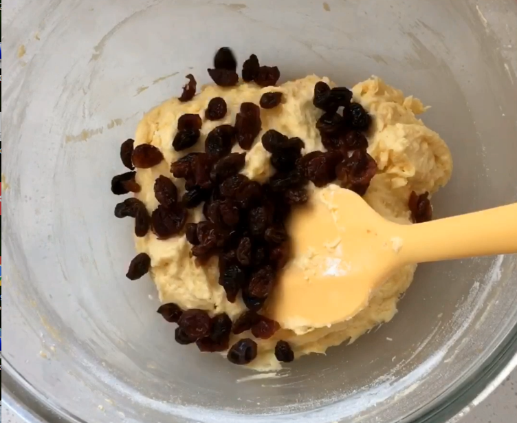 Step-by-Step Guide for Making Wine-Soaked Fruit Pound Cake