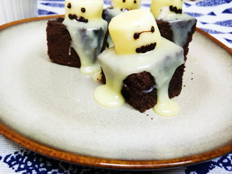 Halloween Little Ghost Brownie