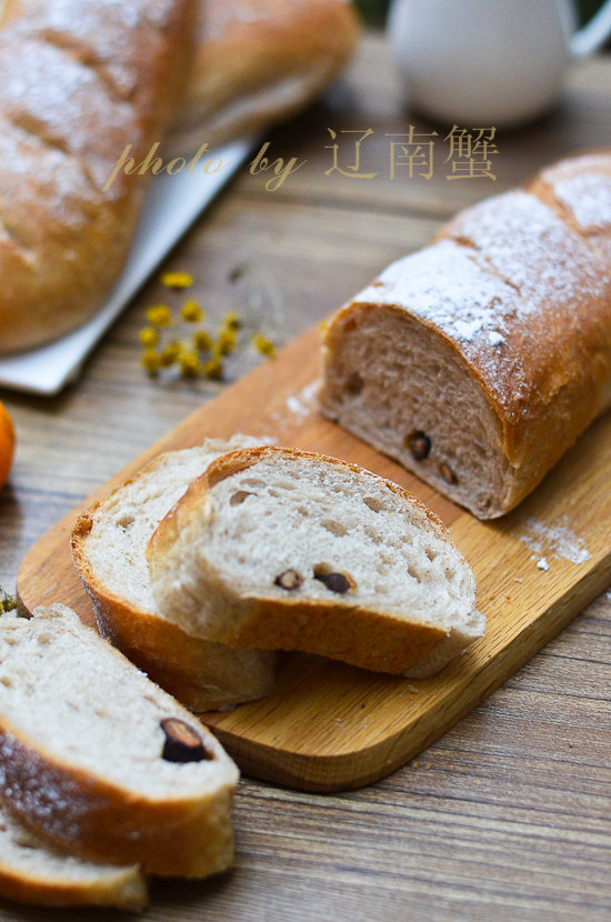 Soft European Bread with Honey Beans