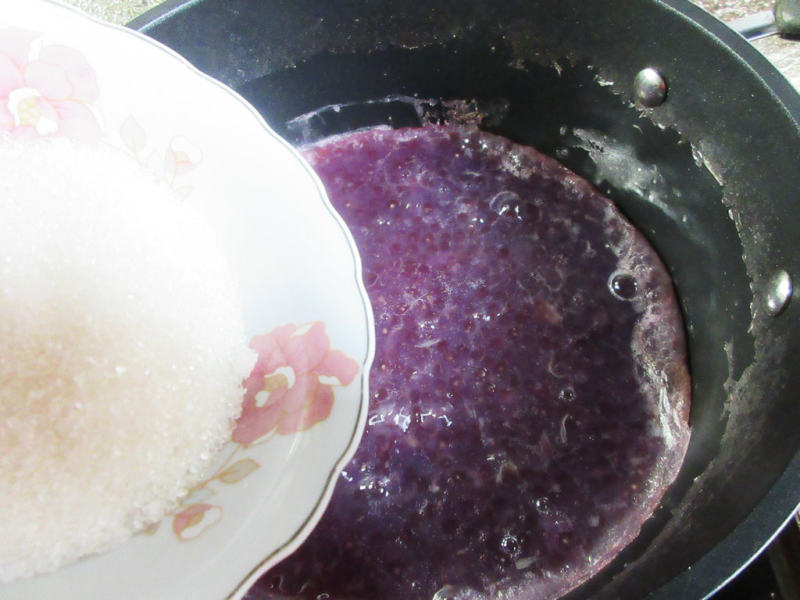 Steps for making Milk Purple Sweet Potato Tapioca Pudding