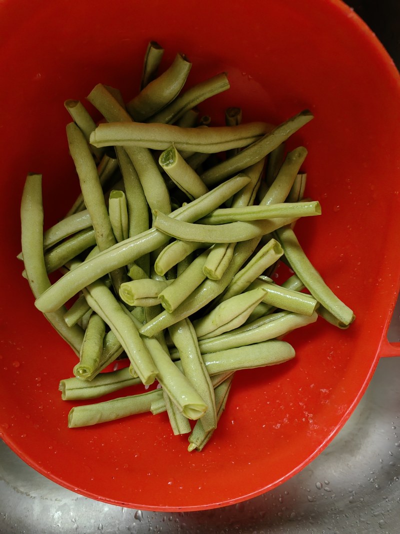 Boneless Chicken and Green Bean Stew Cooking Steps