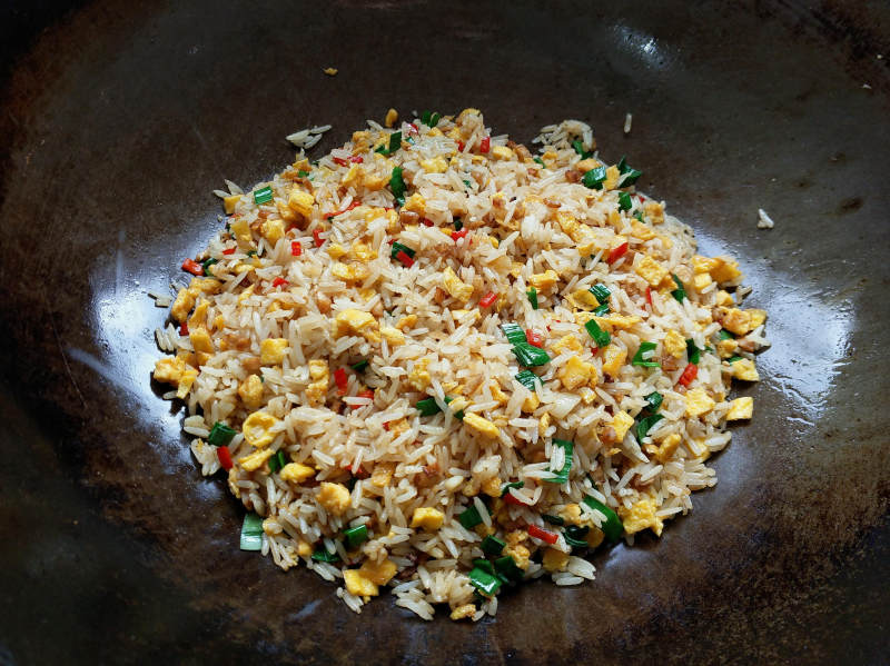 Steps to Make Radish and Egg Fried Rice