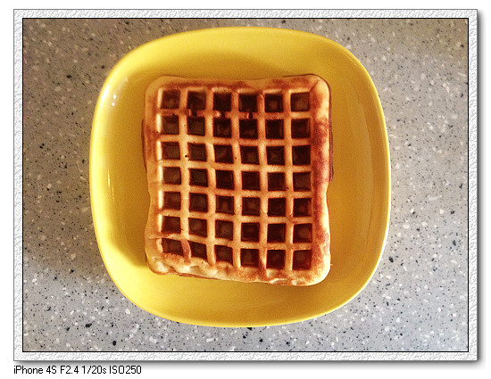 Grid Temptation - Waffle (Baking Powder Version, 2 Waffles) Making Steps