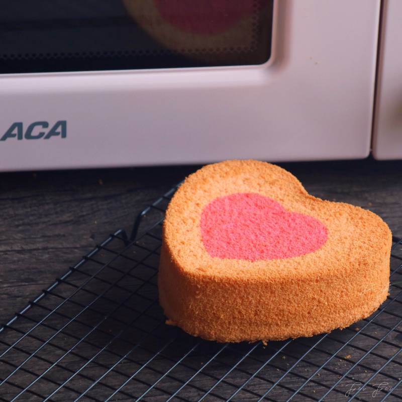 Chiffon Heart-Shaped Cake